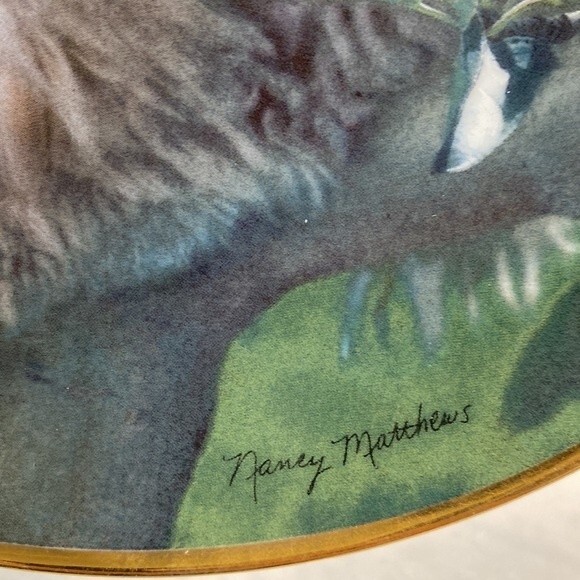 Out on a limb by Nancy Mathews 8” Collectors Plate #F5758 - Picture 3 of 7